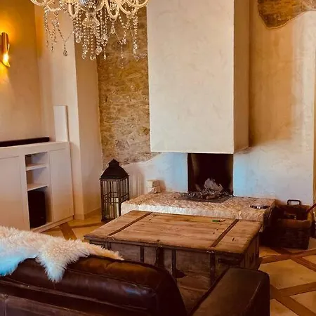 Fonte Pergolla Villa San Venanzo