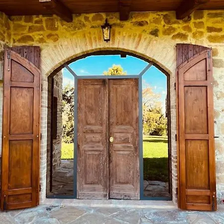 Fonte Pergolla Villa San Venanzo